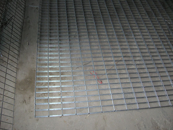 電焊網 - 安平縣全昊金屬(shǔ)絲(sī)網制品有限公司圖片5