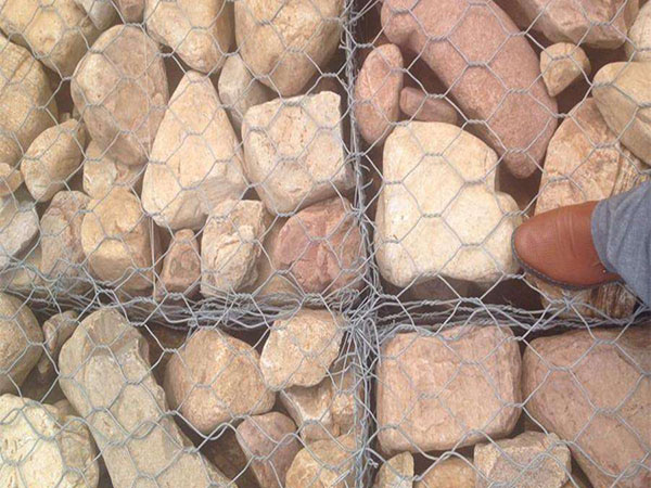鉛絲石籠網案例 - 安平縣全昊金屬(shǔ)絲(sī)網制品有限公司圖片2